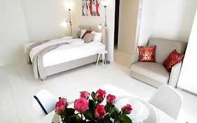 Romantic Sky Apartment- 15Th Floor